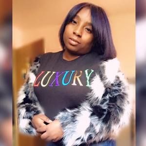 Meet your Posher, Latoya